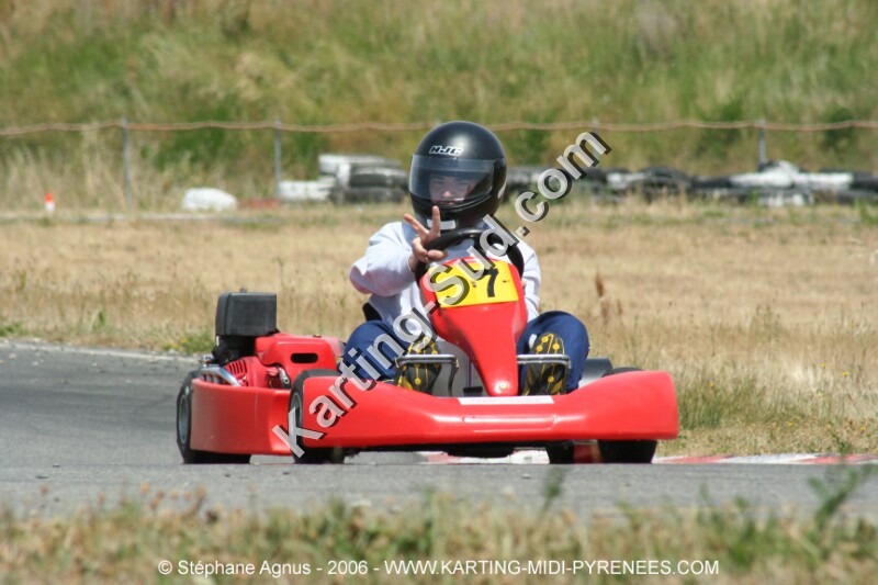 CFuniversitaire-10062006 400.jpg